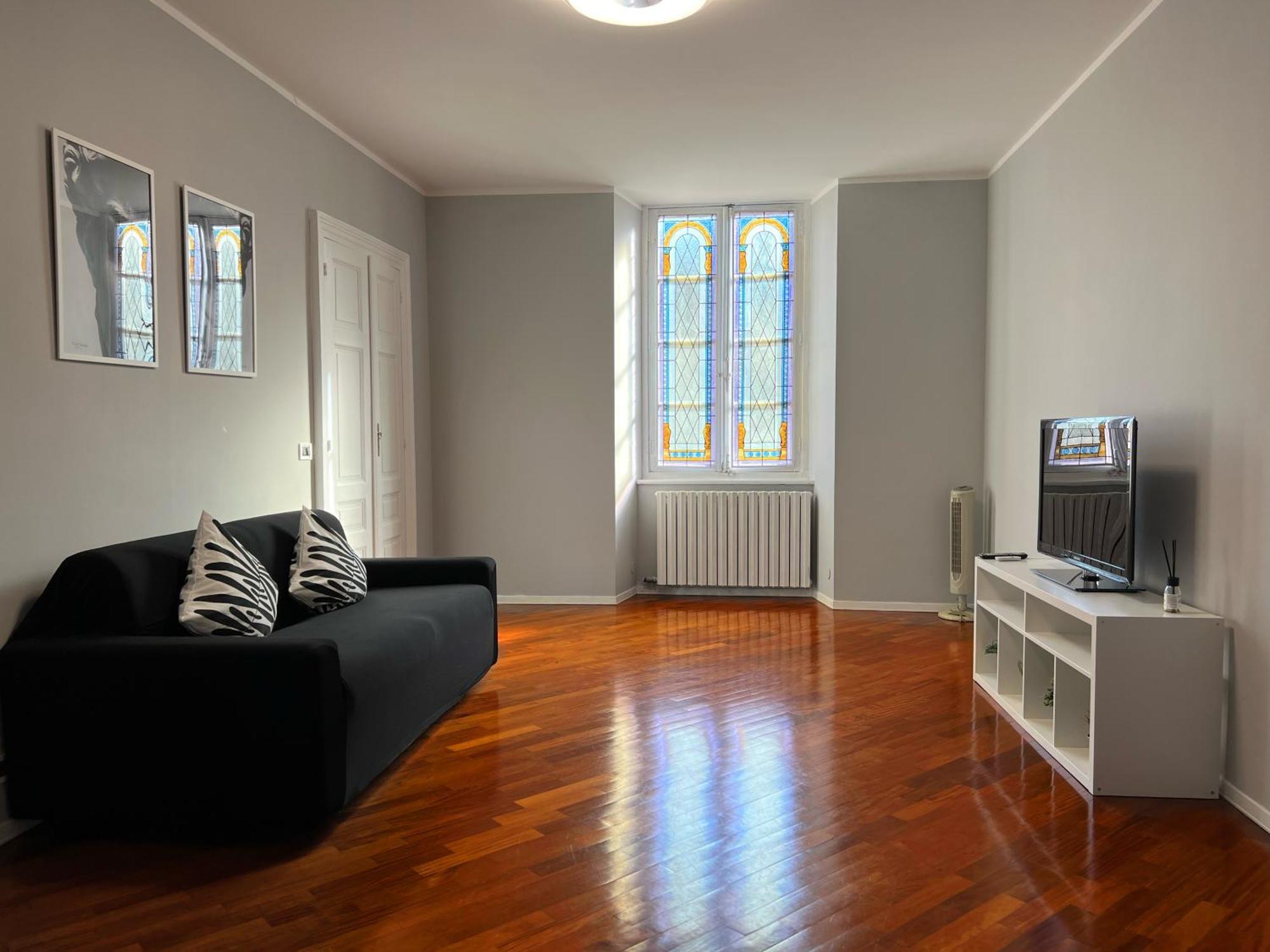 Suite Cernaia Turin Luaran gambar